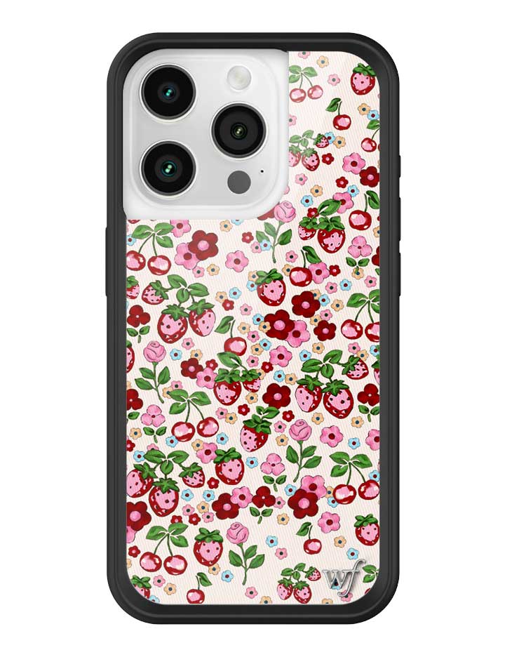 BERW2015P-Berry-World-iPhone-15-Pro-Case-01_95574c57-9044-41ee-9d72-ea929b59e9f0.jpg