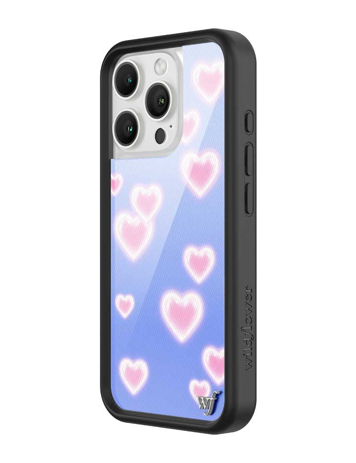 DRHE2016P-Dreamy-Hearts-iPhone-16-Pro-Case-02.jpg