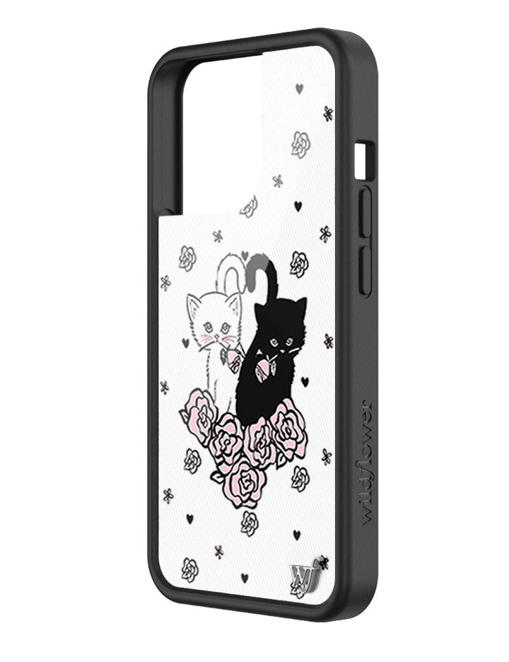 MGAR2013P-Black-and-White-Kittens-iPhone-13-Pro-Case-02_9831d010-d1bc-424a-8db1-03953f394db3.jpg