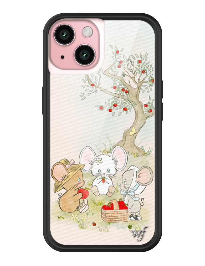 MICE2015-Mice-Friends-iPhone-15-Case-01_c1009671-7604-406b-8357-34451b0c22b9.jpg