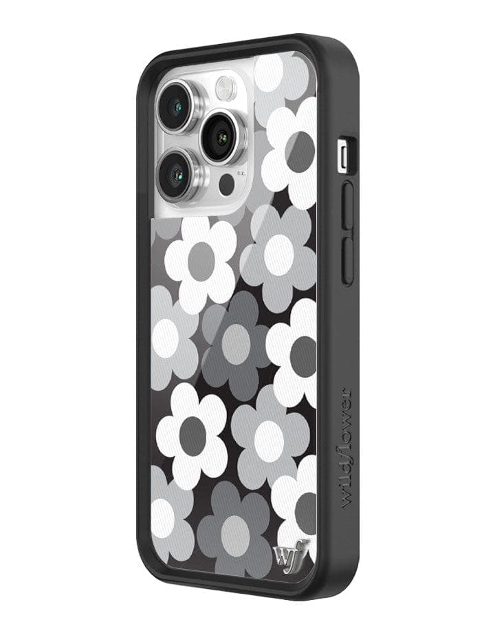 PRSC2014P-Priscilla-iPhone-14-Pro-Case-02_be40e620-9d31-41f3-99b9-859c634b0d63.jpg