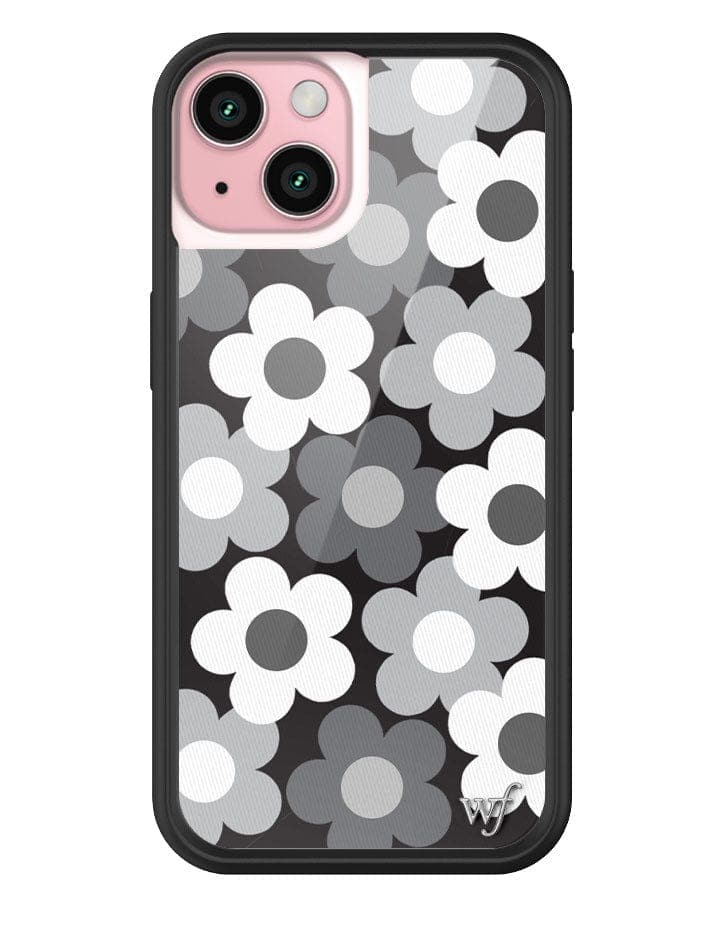 PRSC2015-Priscilla-iPhone-15-Case-01_e4055c31-7cb2-4719-8e66-3616c0d5f519.jpg