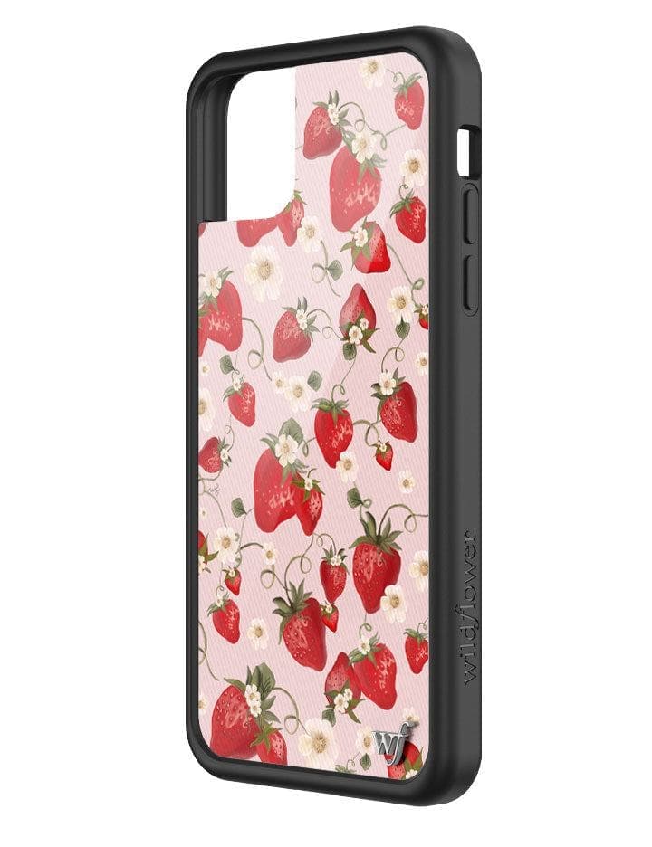 STWF2011PM-Strawberry-Fields-iPhone-11-Pro-Max-Case-02_40eca2ea-f717-4d8f-b5fd-8fe670bbe19c.jpg