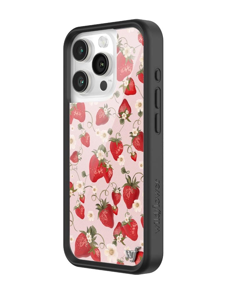 STWF2015P-Strawberry-Fields-iPhone-15-Pro-Case-02_5b7e5ef0-e54c-4117-ba1d-1ec6c421ee43.jpg