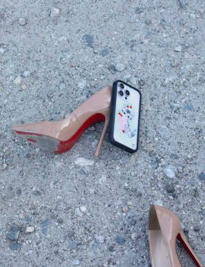 Kitty Shake iPhone Case